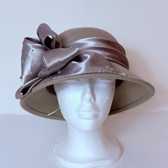August Accessories Wool Cloche Hat Taupe Luxe Satin Sequin Beaded Bow Church - Picture 9 of 14